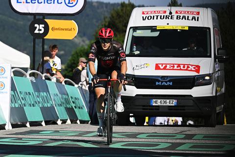 Nederlandse Tour de France-debutant (32) doorbreekt stilte na pijnlijke opgave: 'Mijn droom eindigde eerder dan gehoopt'