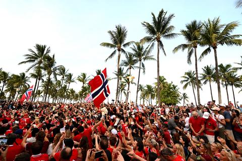 Noorse voetbalfans zetten Miami op zijn kop: 'We roeien het schip naar de haven'