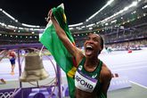 Thea LaFond haalde de eerste medialle (goud!) binnen voor Dominica / Getty Images
