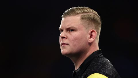 Belgische topdarter tot de orde geroepen door oud-collega: 'Dat moet je niet zeggen!'