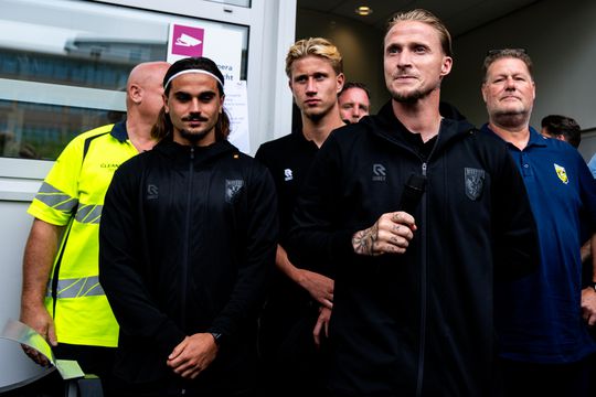 Vitesse hoopt nog altijd proflicentie terug te krijgen: 'Alles is nog open'