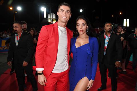 Cristiano Ronaldo zorgt voor daverende verrassing met geliefde Georgina na veelbesproken weekend