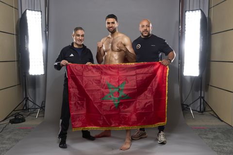 Keiharde kritiek op Glory, dat de ene na andere kickbokser ziet vertrekken: 'Ze maken carrières kapot'