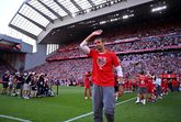 Joel Matip tijdens zijn afscheid bij Liverpool

© GettyImages