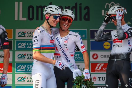 Tadej Pogacar dankbaar voor 'grote broer en mentor': 'Ik zal hem enorm missen na vandaag'