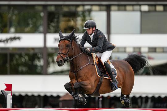 Nederlandse topsporter beleeft goede seizoensstart: 'Hij is echt een machine'