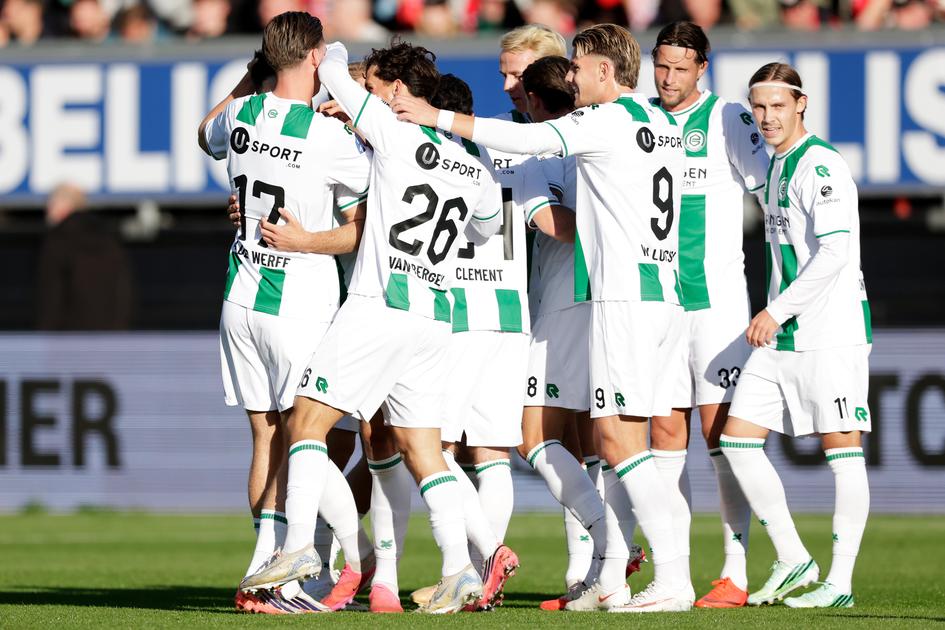Live Eredivisie | FC Groningen neemt ruimschoots afstand tegen Excelsior na dubieuze strafschop
