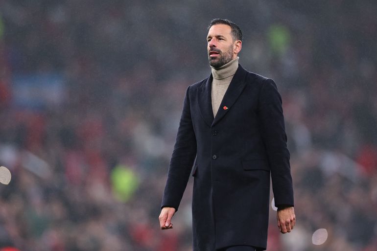 Vertrek Ruud van Nistelrooij bij Manchester United is 'logisch': 'Je wil geen oude meuk'