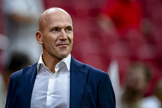 Voormalig hoofdscout Ajax haalt stevig uit naar Alex Kroes: 'Daarna hebben we hem niet meer gezien'