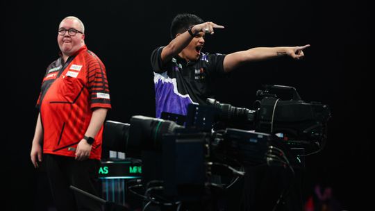 Onbegrip over topdarter op Grand Slam: 'Dat is natuurlijk wel kwalijk, het mag geen verrassing zijn'