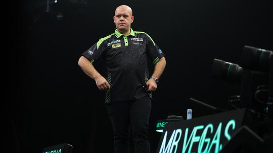 Topdarter Michael van Gerwen toont 'iets positiefs' richting 'hele zware' test: 'Maar dát moet er uit'