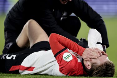 Feyenoorder verlaat in tranen het veld: Brian Priske moet wéér puzzelen