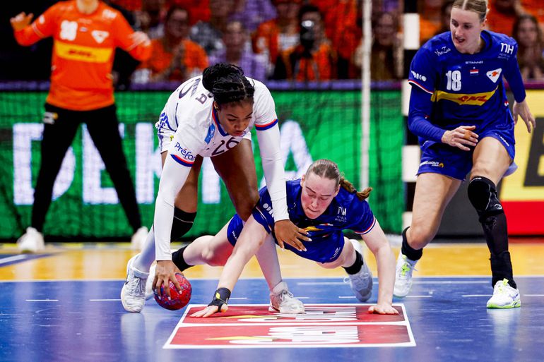 Zware beschuldiging richting Frankrijk na duel met Oranje tijdens WK handbal: 'Om het maar bot te zeggen...'