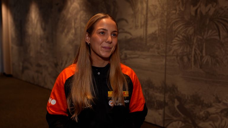 Nederlandse handbalsters onthullen bijzondere drijfveer op WK: 'Heel onze woonkamer staat vol'