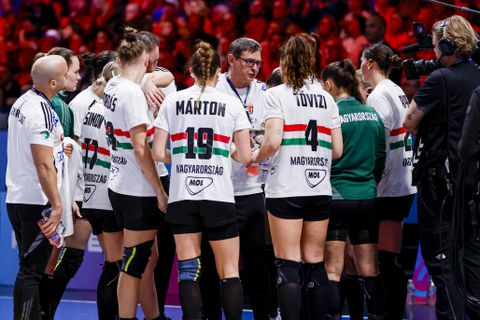 Emoties lopen hoog op bij Hongarije na verlies tegen Oranje op WK: 'Meer bezig met zaken buiten het handbal'