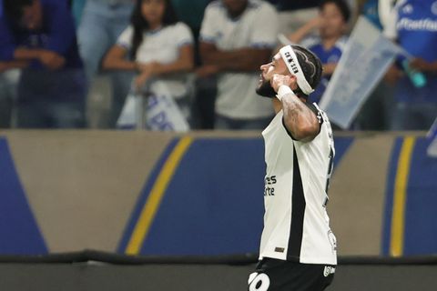 Memphis Depay houdt hoop voor Corinthians op prachtig einde van 2025 springlevend