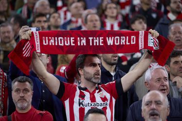 Rellen in Bilbao na Champions League-duel met Paris Saint-Germain: spelersbus bekogeld met stenen