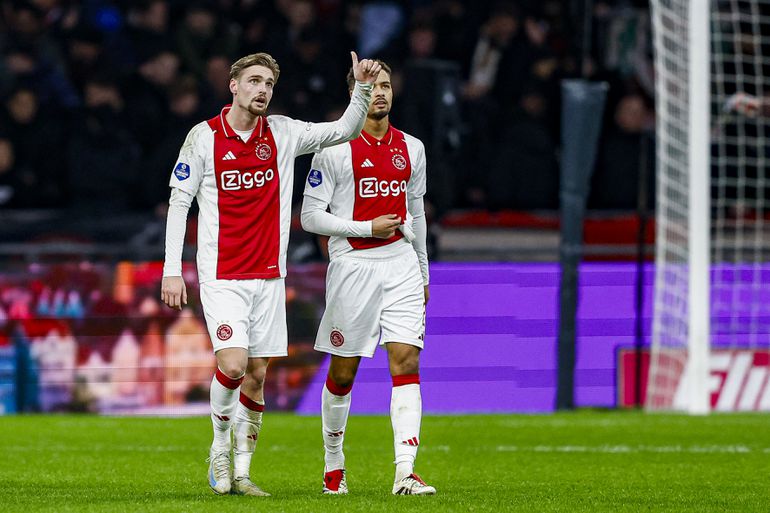 Sterkhouder bezig aan laatste seizoen bij Ajax: 'Ze zijn bereid om mee te werken aan een transfer'