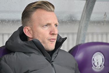 Dirk Kuijt komt met Beerschot niet verder dan één punt in 'Nederlands getinte' derby