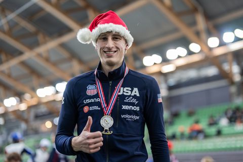 Met plaagstoot laat topschaatser Jordan Stolz andere kant van zichzelf zien: 'Jij kan beter gaan kunstschaatsen'