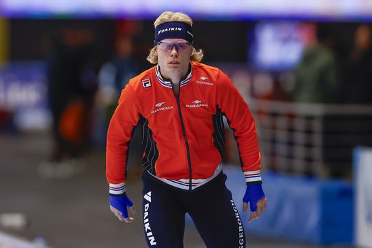 ‘Slappe dweil’ Tim Prins kan op begrip rekenen na opmerkelijk optreden: ‘Je zag het ook echt aan hem’