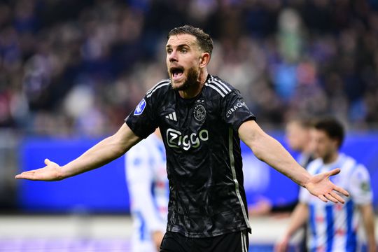 'Het is niet alleen de schuld van Jordan Henderson dat het helemaal open lag bij Ajax'