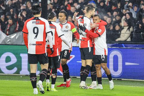 Strijdend Feyenoord zorgt dankzij absolute uitblinker Igor Paixão voor sensationele stunt tegen AC Milan