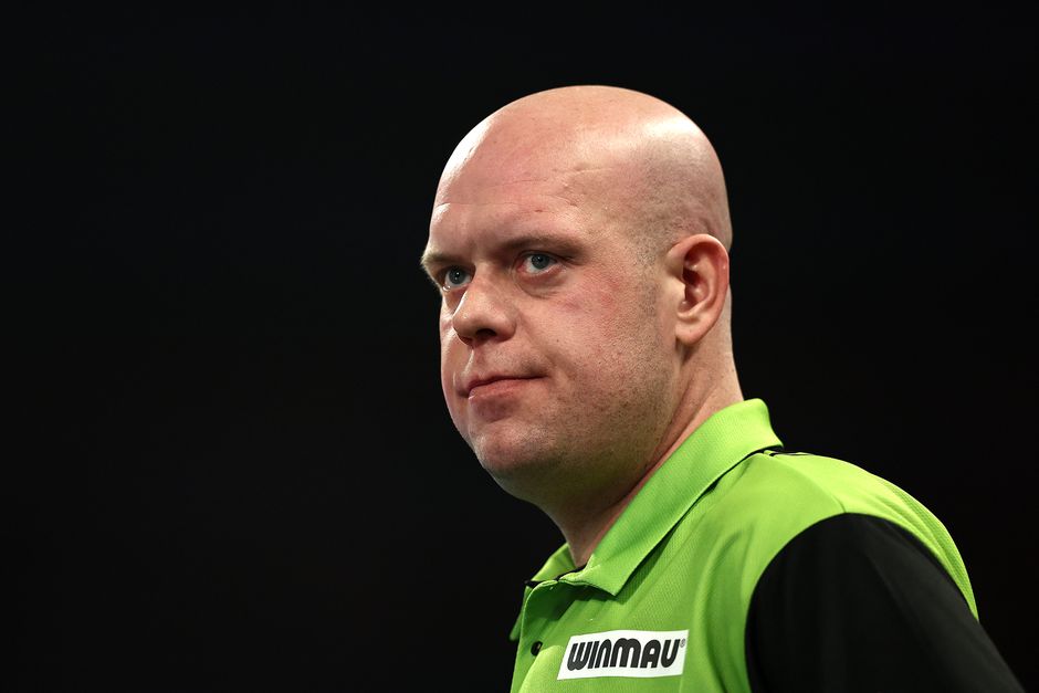 Michael van Gerwen haalt uit naar buurland: 'Ze hebben écht goede darters nodig'