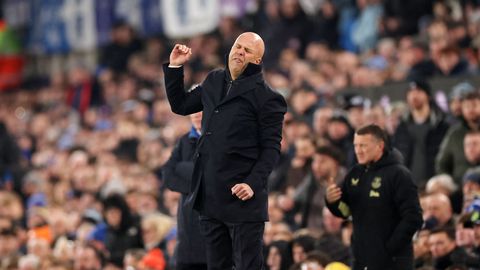 Arne Slot breekt met ruim dertig jaar oude 'traditie' van Liverpool