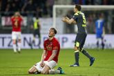 Emoties en hangende schoudertjes bij Wout Weghorst na een 2-3 verlies tegen PSV ©Pro Shots