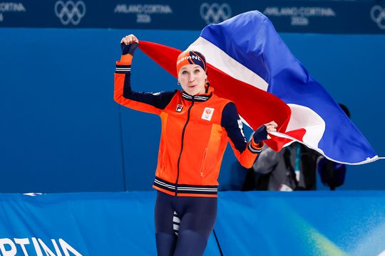 Schaatsicoon Marianne Timmer vol verbazing op bizarre schaatsdag in Milaan: 'Had die gaskraan wat eerder aangezet'