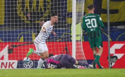 Saarbrücken zet bekersprookje door naar halve finale na wéér een winnende goal in blessuretijd