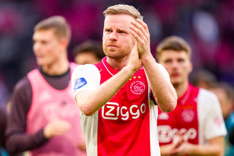 Trotse Davy Klaassen heeft geluk als kersverse vader: 'Als het zo door mag gaan...'