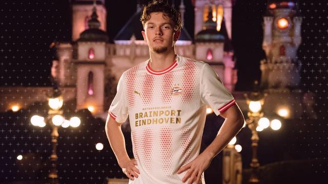 PSV presenteert 'magisch' nieuw shirt na bijzondere samenwerking: 'Ze ...