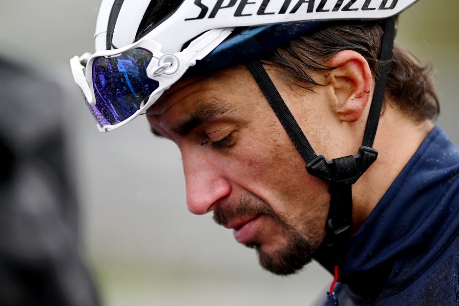 Wielrenner Julian Alaphilippe onthult reden achter slecht voorjaar: 'Wilde niet dat men dacht dat ik het verzon'