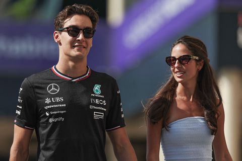 F1-coureur George Russell doet boekje open over opmerkelijke eerste date met vriendin