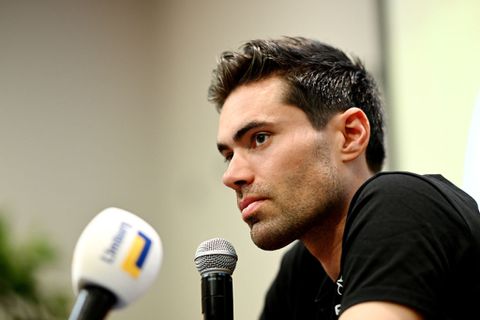 Ex-wielrenner Tom Dumoulin beleefde kwetsbaar moment bij NOS: 'Ik zat zo slecht in mijn vel'