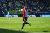 Opluchting bij Feyenoord en Robin van Persie na zéér matige vertoning: jacht op PSV verder ingezet