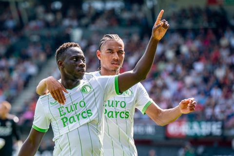 Feyenoord helpt met zege op NEC aartsrivaal Ajax aan Europees voetbal
