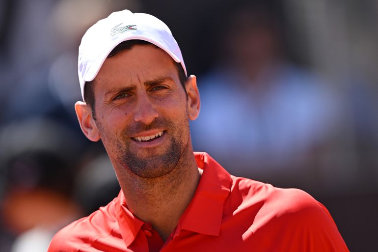 Novak Djokovic maakt zich toch zorgen over ongeluk met drinkfles: 'Heb geen balans en coördinatie'