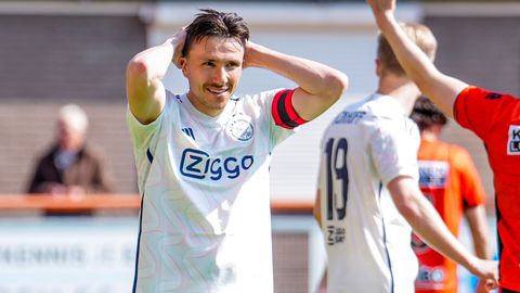 TV-gids: op deze zender kijk je naar de voorlaatste speelronde van de Eredivisie