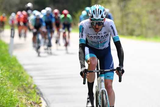 Wout Poels slaat toe in Ronde van Hongarije en doet na missen Giro wat de ploeg van hem vraagt
