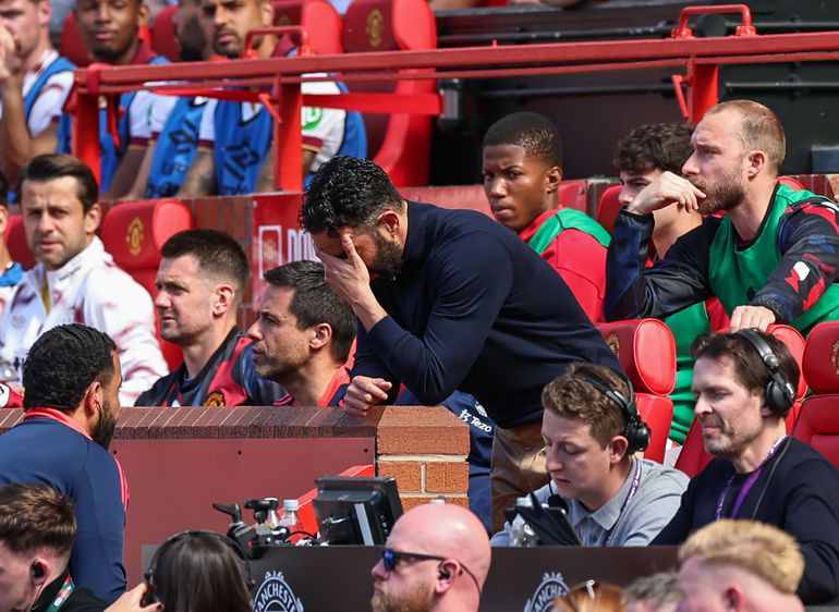 Opvolger Erik ten Hag lijkt er al klaar mee na nieuw debacle Manchester United: 'Dit is een beslissend moment'