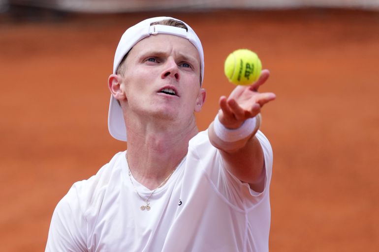 Jesper de Jong pakt in Rome minder prijzengeld dan normaal, zelfs bij stunt op Jannik Sinner