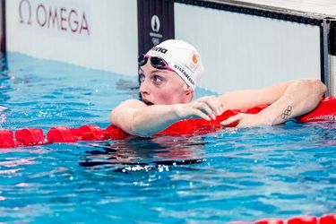 Nederlandse topzwemsters noteren exact dezelfde tijd en delen titel, veel WK-tickets gepakt