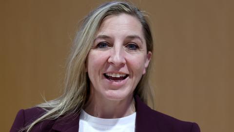 Keuze van schaatskampioene Anni Friesinger (49) pakt verkeerd uit: 'Ik was te optimistisch'
