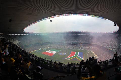 Spectaculaire opening WK voetbal in Mexico trekt veel bekijks