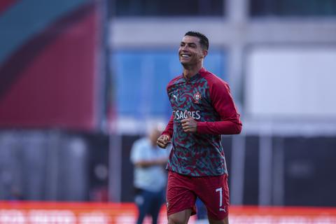 Cristiano Ronaldo (41) troost Belgische influencer na emotionele ontmoeting op WK voetbal: 'Je bent prachtig'
