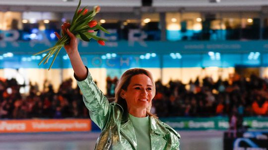 Schaatskampioene Irene Schouten verwent haar man die keihard aan het werk wordt gezet