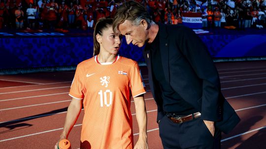Daniëlle van de Donk reageert op ophef bij Oranje Leeuwinnen: 'Het valt allemaal wel mee'